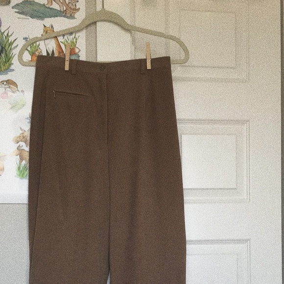 High Rise Trousers - Picture 4 of 4
